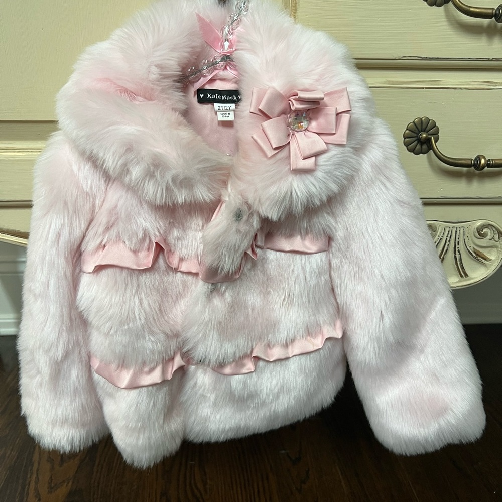 💖Kate Mack 💖 pink Fur Coat with satin and crystal